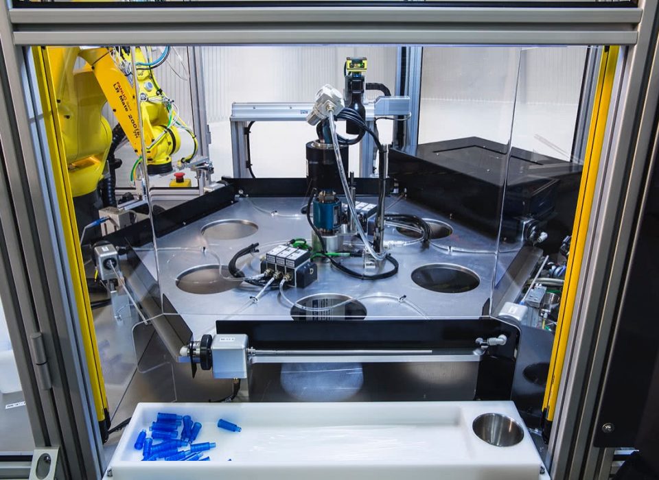 Glue Dispensing Robotic Automation